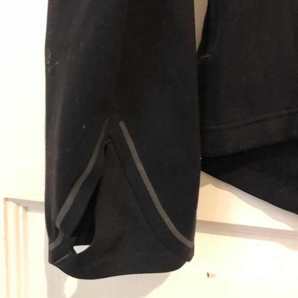 Athleta black quarter zip XS - Picture 3 of 9